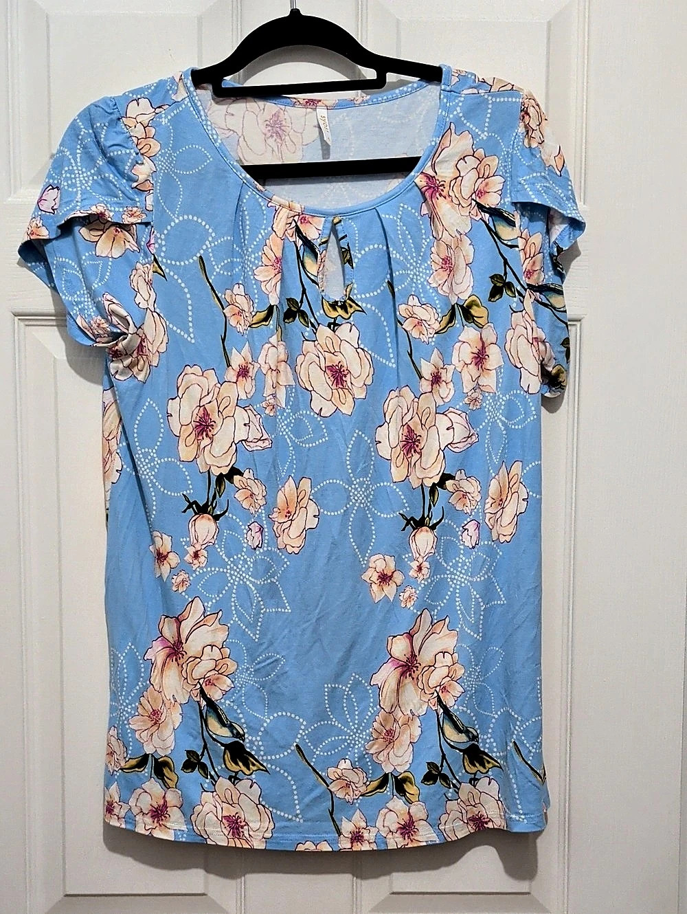 Floral Short Sleeve Top in Blue & Pink Like New